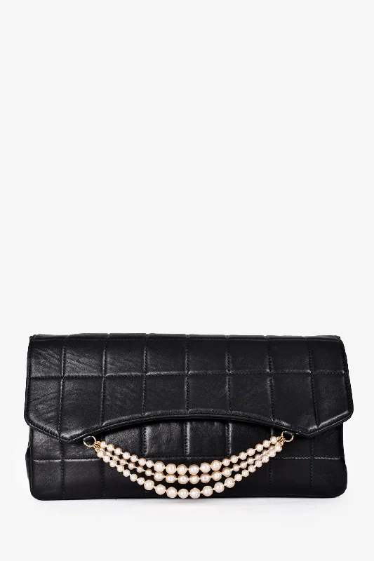 Chanel 2002-3 Black Leather Chocolate Bar Flap Bag With Faux Pearl Strap